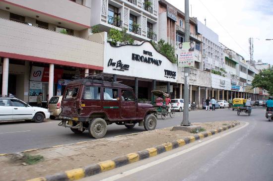 Hotel Broadway Delhi-img